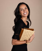Yvette Clutch Crossbody – Scalloped Raffia